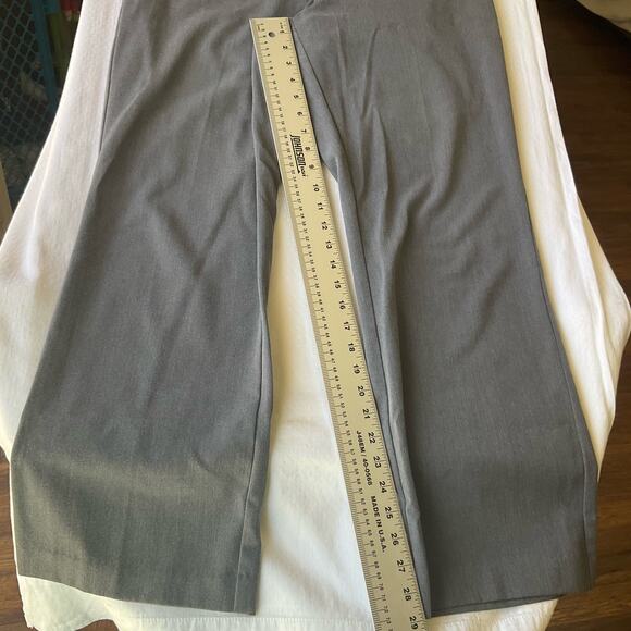 Worthington Women’s Straight Dress Pants size 10P, Solid Gray, Slightly Flared - Picture 7 of 10